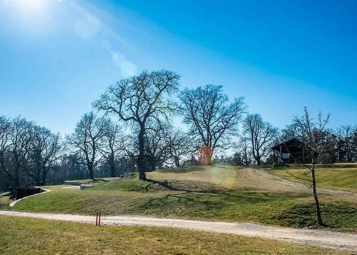 Na Golfu Szálloda *